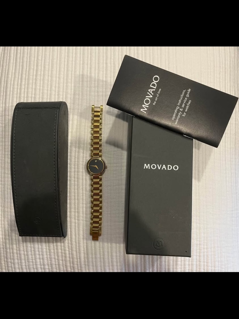 Authentic Movado Museum Classic Women’s Gold Watch 88.A1.1844 w/ Box New Battery